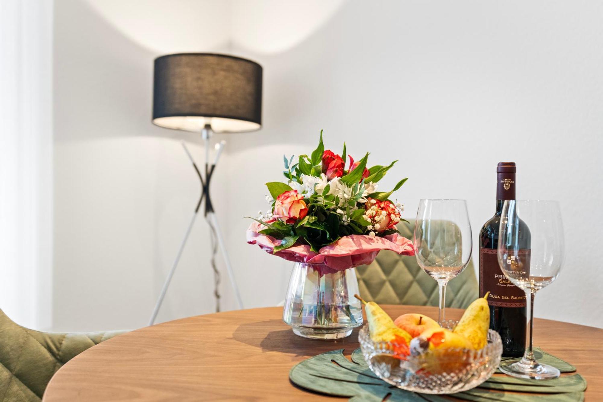 Premium Smartapart Julia Zentral Und Modern Mit Smarthome Тетнанг Екстериор снимка